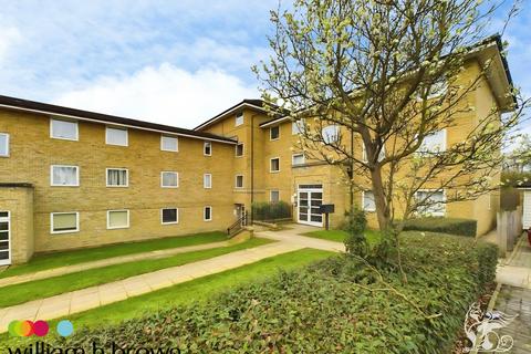 2 bedroom flat to rent, Kingfisher Heights, Hogg Lane, Grays