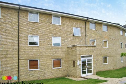 2 bedroom flat to rent, Kingfisher Heights, Hogg Lane, Grays