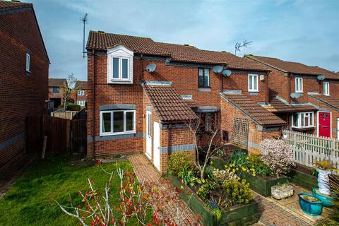 undefined, Corn Hill, Milton Keynes MK8