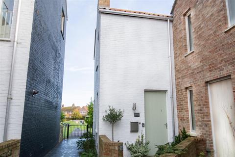 undefined, 1 Simons Path, Southwold IP18