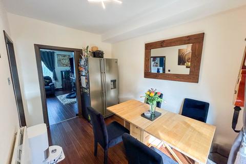 2 bedroom semi-detached house for sale, Castleton Street, Bolton, Greater Manchester, BL2 2JN