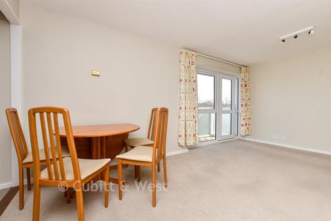 2 bedroom flat for sale, Toll Bar Court, Sutton SM2
