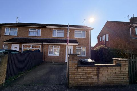 3 bedroom semi-detached house for sale, Padholme Road, PETERBOROUGH