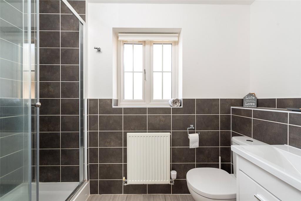 En Suite Shower Room