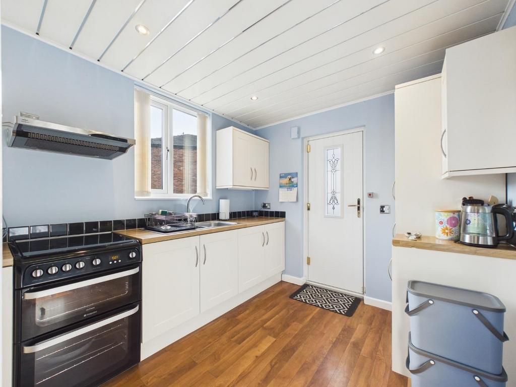 CAM01268 G0-PR0443-STILL003.jpg