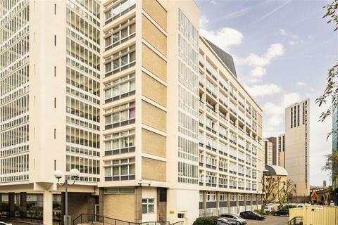 Newington Causeway, London SE1