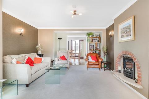 undefined, Best Avenue, Kenilworth