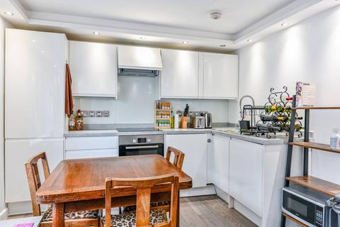 3 bedroom flat for sale, Hungerford Road, Hillmarton Conservation Area, London, N7