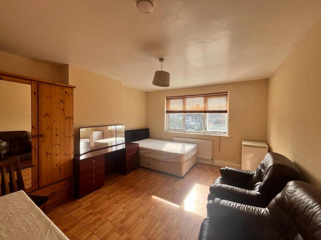 Bedroom.jpeg