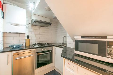 2 bedroom maisonette to rent, Kimberley Gardens, Harringay, London, N4