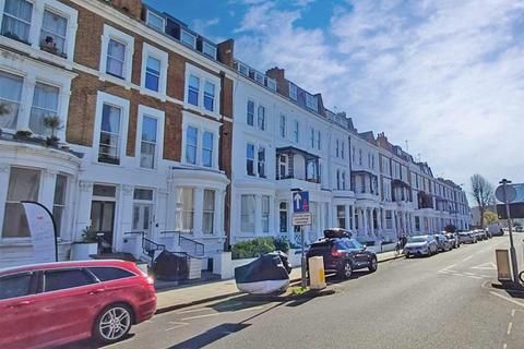 1 bedroom ground floor flat for sale, Sinclair Road, KENSINGTON OLYMPIA