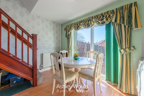 undefined, Farm Road, Oldbury B68