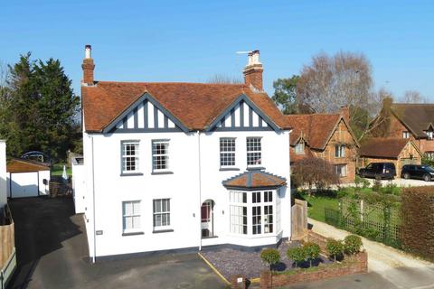 4 bedroom detached house for sale, Village Road, Dorney, SL4