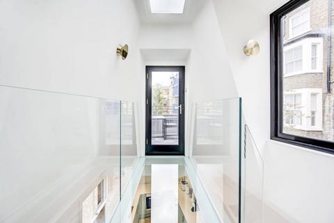 2 bedroom house to rent, Pindock Mews, Maida Vale, London, W9