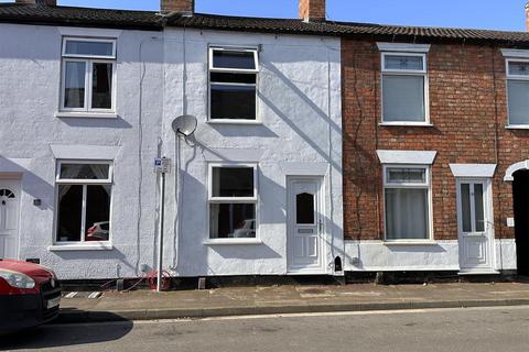 2 bedroom terraced house for sale, Whitfield Street, Newark