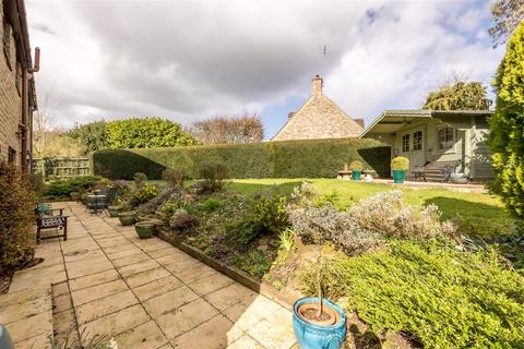 undefined, Foxhill Lane, Souldern