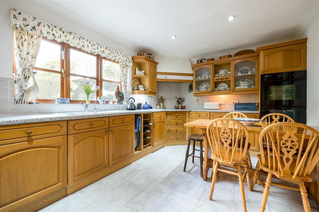Immaculate farmhouse kitchen