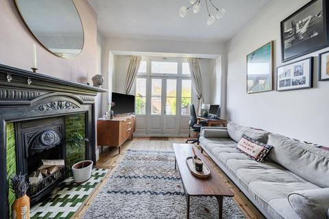 undefined, Leighton Road, London