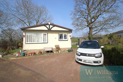 2 bedroom park home for sale, 6 Medina Park, Folly Lane, East Cowes, Isle Of Wight