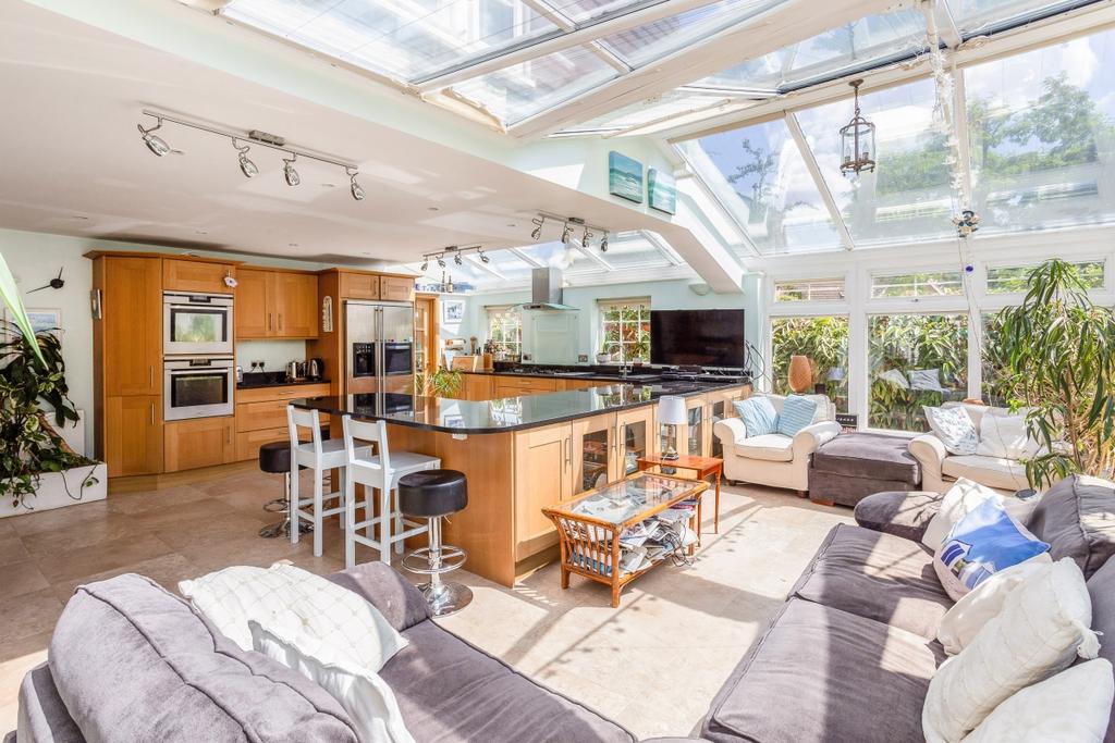 17 Cleveland Clos...