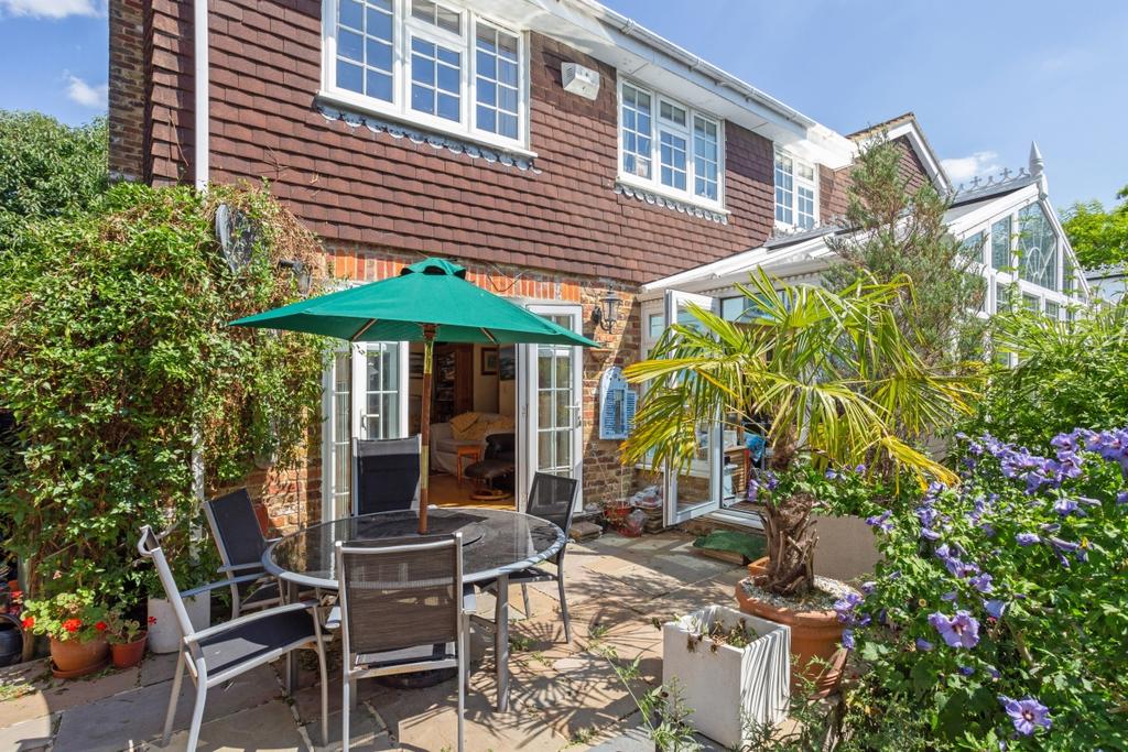 17 Cleveland Clos...