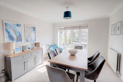 4 bedroom end of terrace house for sale, Fallowfield, High Wycombe HP15