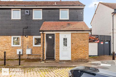 undefined, DANIEL THOMAS | Romeland, Waltham Abbey, EN9 1QZ