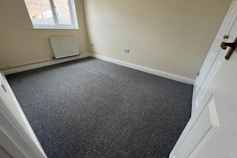 2 bedroom semi-detached bungalow to rent, Elm Leigh, Frome,