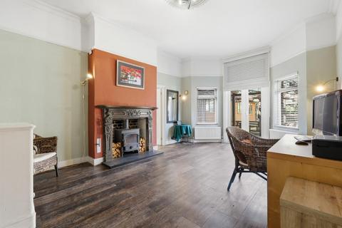 4 bedroom house for sale, Hermon Hill, South Woodford