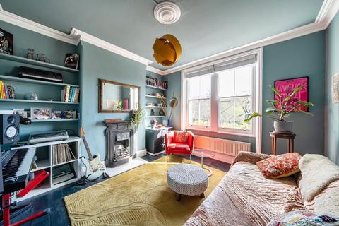 1 bedroom flat for sale, Amelia Street, London, SE17