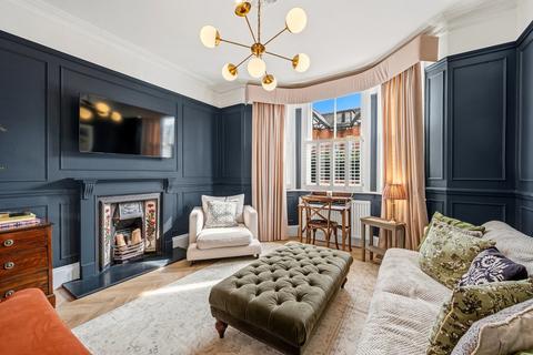 5 bedroom semi-detached house for sale, Winchester Road, Walton-on-Thames, KT12