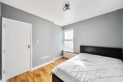 4 bedroom terraced house for sale, University / Palmer Park Area,  Berkshire,  RG1