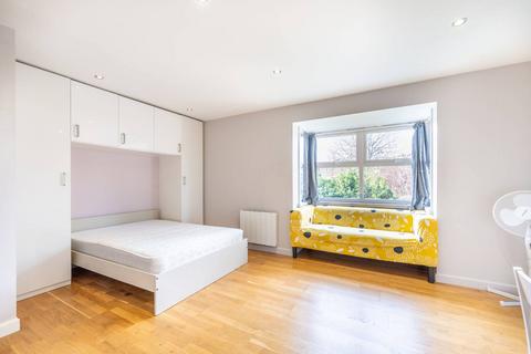 undefined, Balmoral Mews, Wendell Park, London, W12