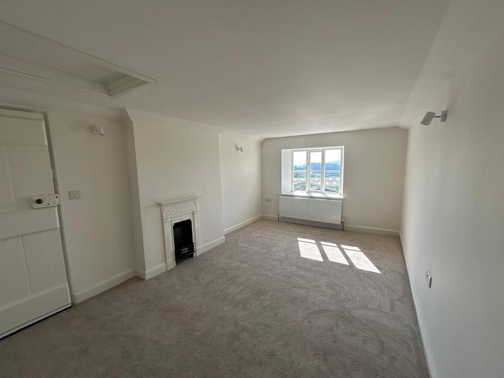 Whats App Image 2026-03-19 at 15.12.58 (1).jpeg