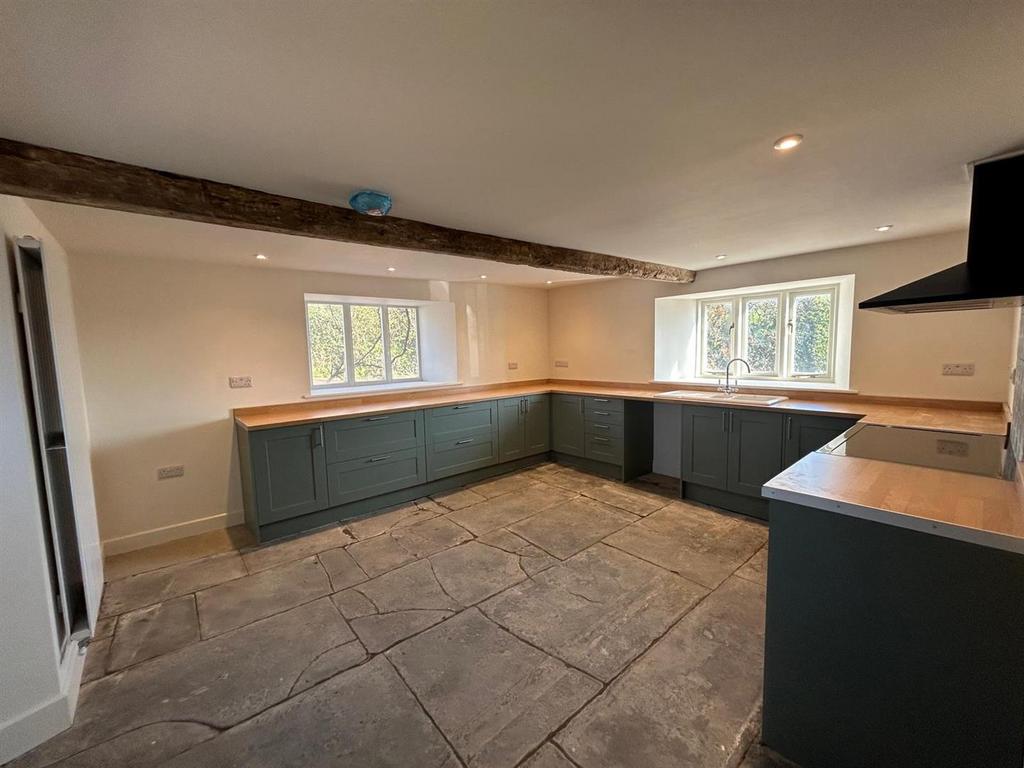 Whats App Image 2026-03-19 at 15.12.55 (1).jpeg