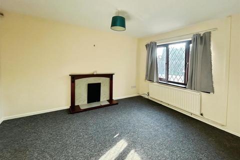 3 bedroom house to rent, Red Lion Square, Chesterton, Newcastle