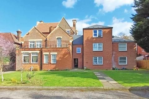 undefined, Crescent Road, London