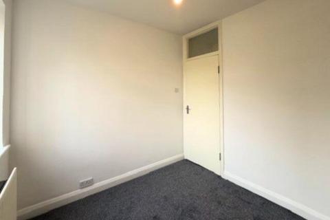 2 bedroom flat to rent, Kenton Lane, Harrow