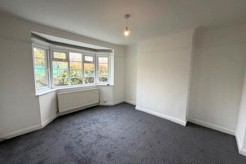 2 bedroom flat to rent, Kenton Lane, Harrow