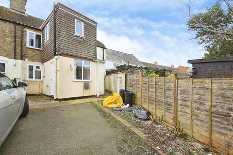 2 bedroom cottage for sale, West End, March