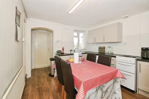 2 bedroom cottage for sale, West End, March