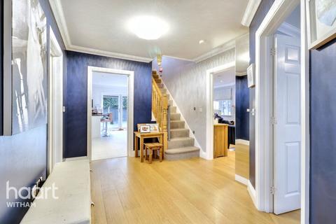 4 bedroom detached house for sale, Brockwell Lane, Kelvedon