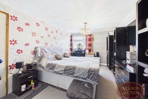 undefined, Rodney Close, Daventry, NN11 4JY