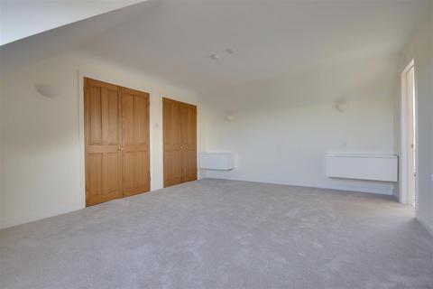 undefined, Cliff Road, Milford On Sea, Lymington