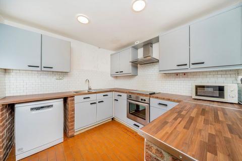 2 bedroom house to rent, Canbury Park Road, Kingston Upon Thames KT2