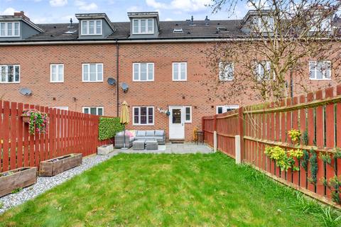 3 bedroom townhouse for sale, Saxton Court, Arnold, Nottingham