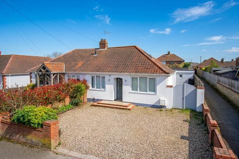 4 bedroom semi-detached bungalow for sale, Furze Road, Norwich
