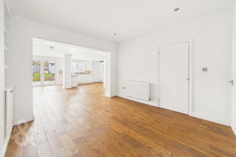 4 bedroom semi-detached bungalow for sale, Furze Road, Norwich
