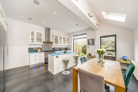 5 bedroom house for sale, Hosack Road, London SW17