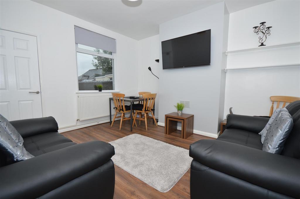 8 Sheppard Street (65).JPG